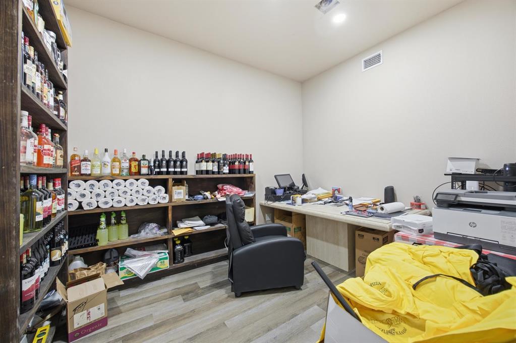 Porter Estates - Commercial Sale