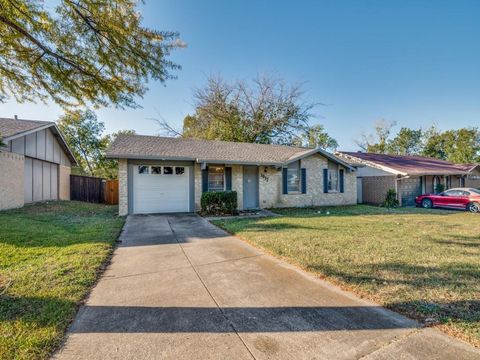 1917 Briarwood Drive Plano TX 75074