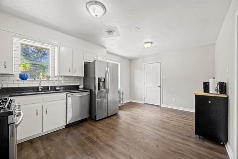 Tiny photo for 4812 Marshall Street, Forest Hill, TX 76119 (MLS # 21100655)