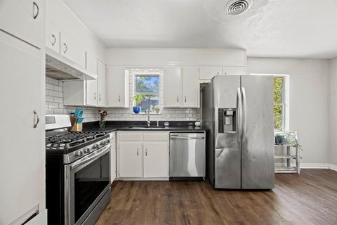 Tiny photo for 4812 Marshall Street, Forest Hill, TX 76119 (MLS # 21100655)