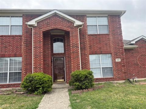 Photo of 7306 fairfield Dr, Rowlett, TX 75089 (MLS # 21226573)