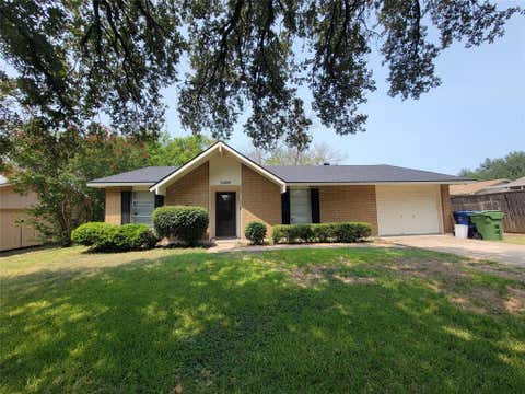Photo of 5406 Saddleback Road, Garland, TX 75043 (MLS # 21351507)