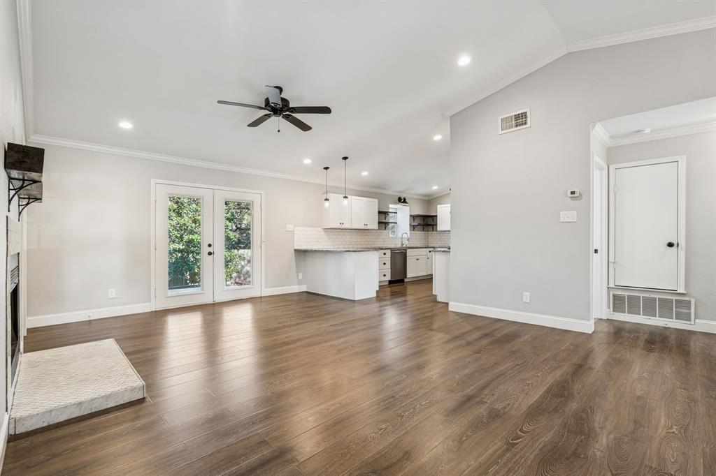 Autumn Hills Grapevine - Residential