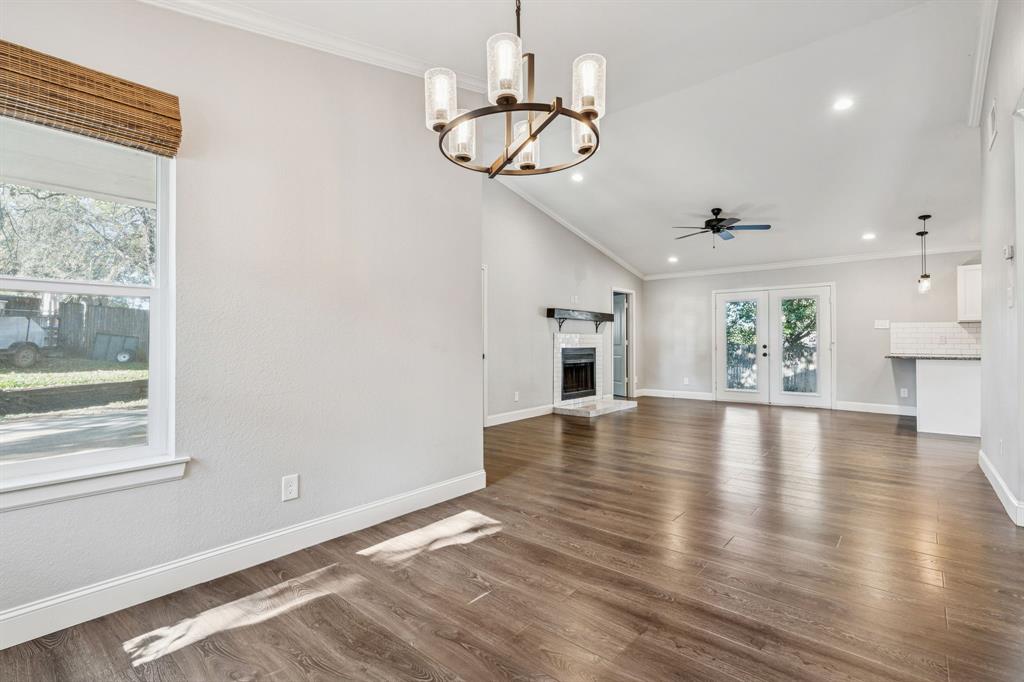 Autumn Hills Grapevine - Residential