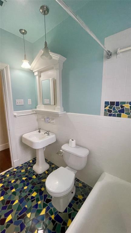 LEVINGSTON PLACE - Residential Lease