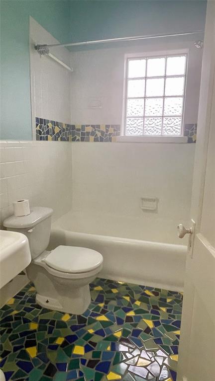 LEVINGSTON PLACE - Residential Lease