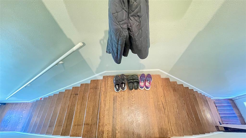 LEVINGSTON PLACE - Residential Lease