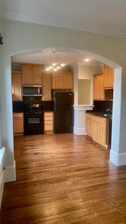 LEVINGSTON PLACE - Residential Lease