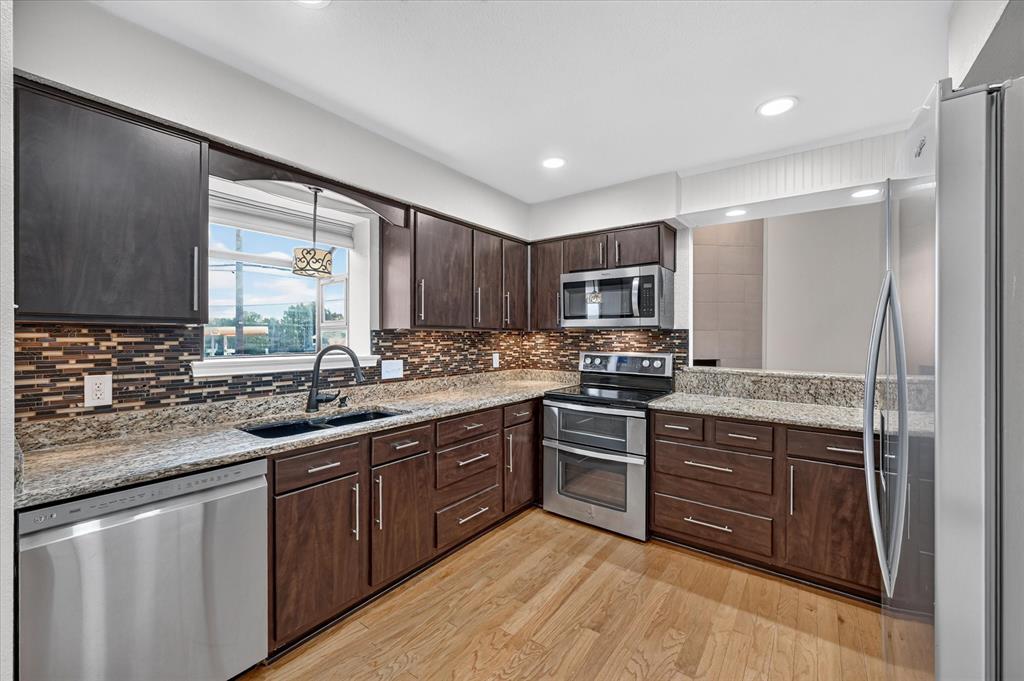 15 Dewberry Court