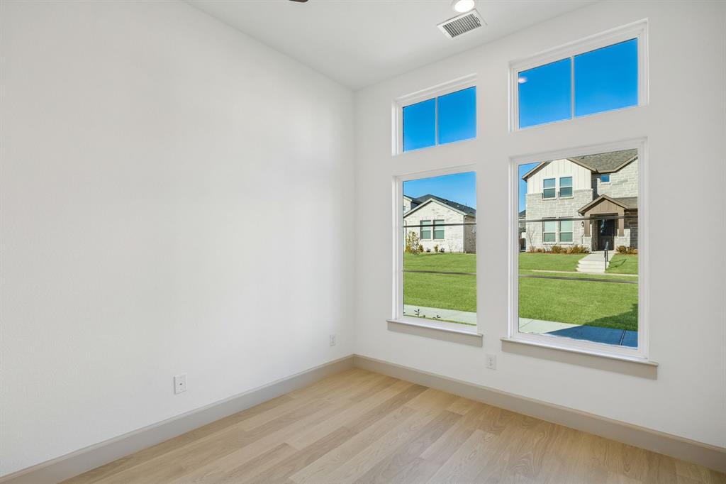 1213 Beebalm Mews