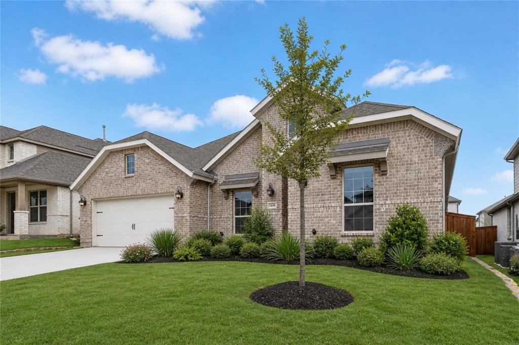1636 Hydrangea Lane