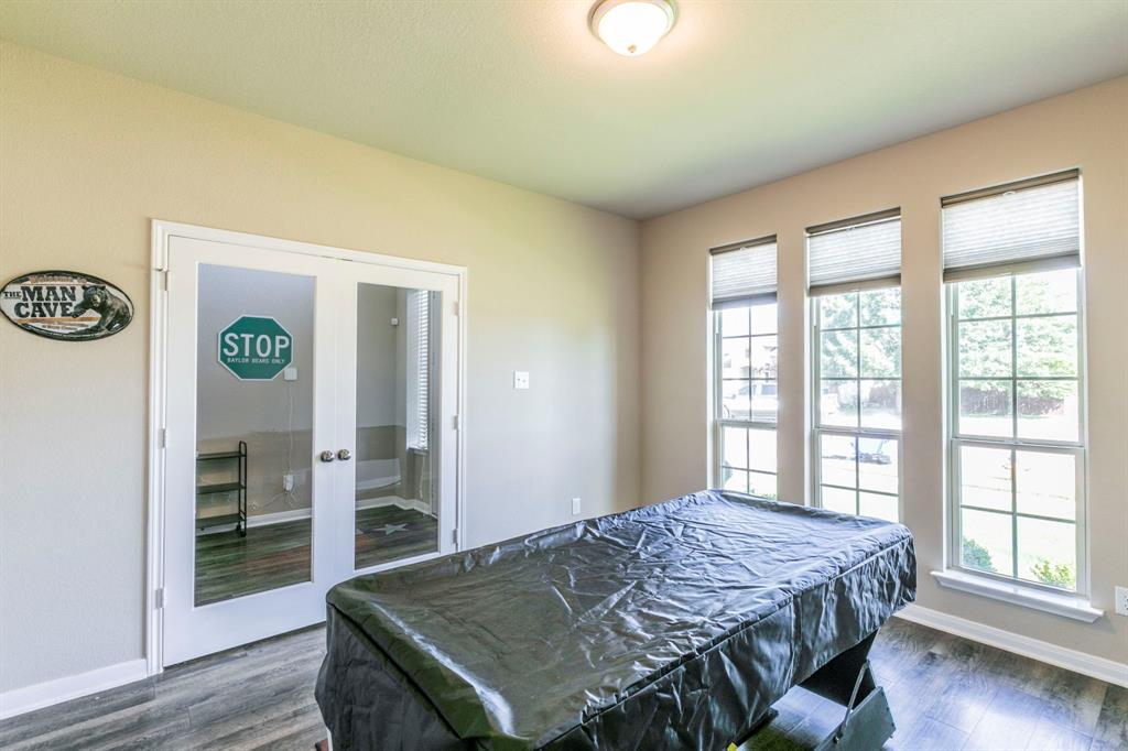 1100 MERGANSER Way