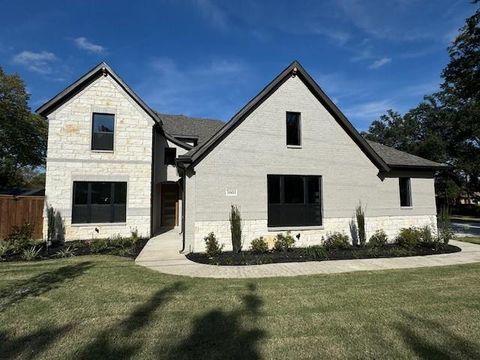 A home in Grapevine