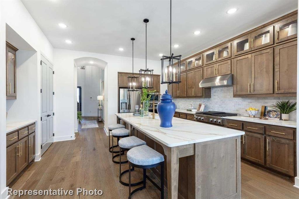 4323 Blackberry Lane