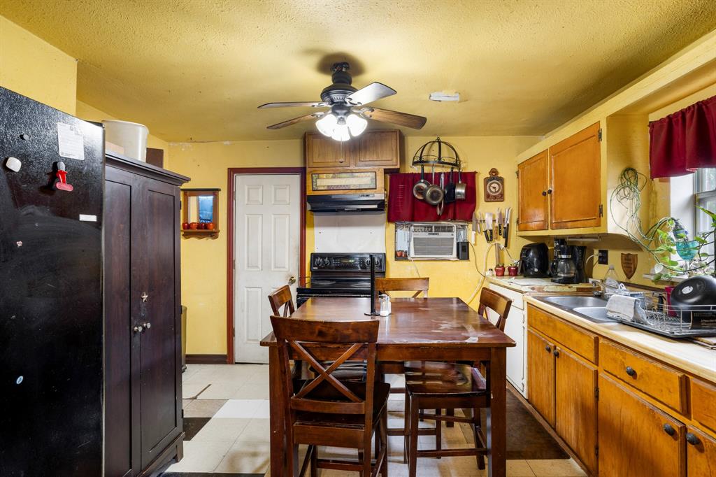 Broadmoor - Residential