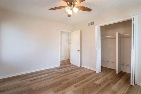 Tiny photo for 4417 Utah Avenue, Dallas, TX 75216 (MLS # 21198334)