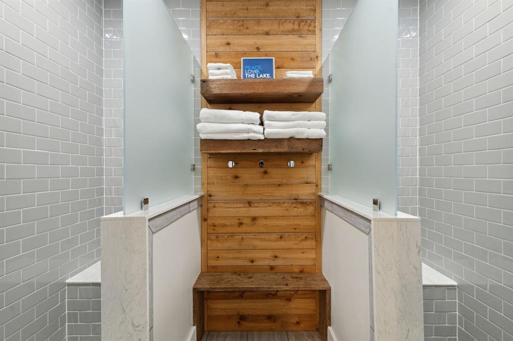 Long Cove - Residential