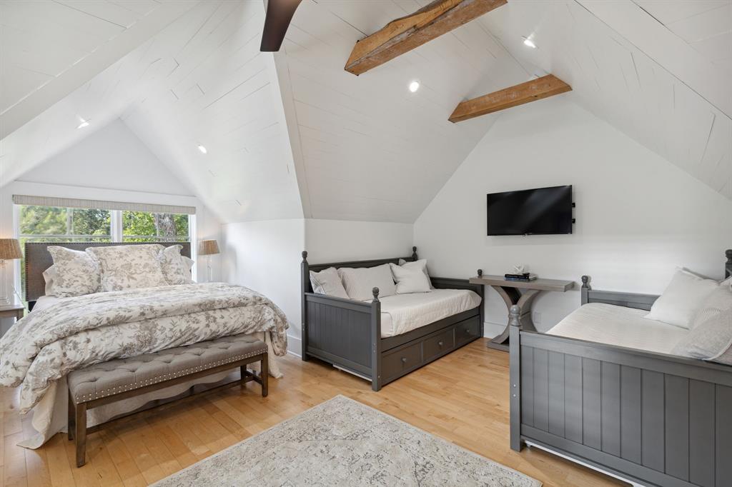 Long Cove - Residential