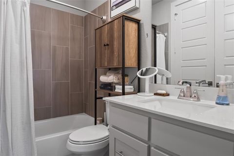 Tiny photo for 7836 Secluded Avenue, Plano, TX 75024 (MLS # 21059435)