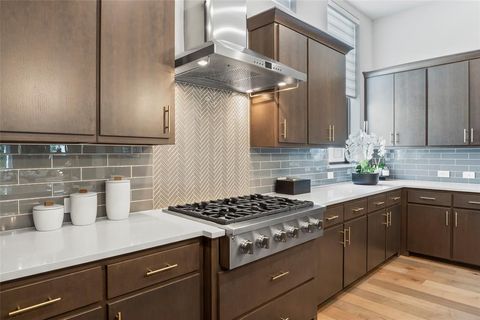 Tiny photo for 7836 Secluded Avenue, Plano, TX 75024 (MLS # 21059435)