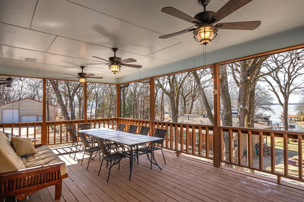 106 White Oak Drive