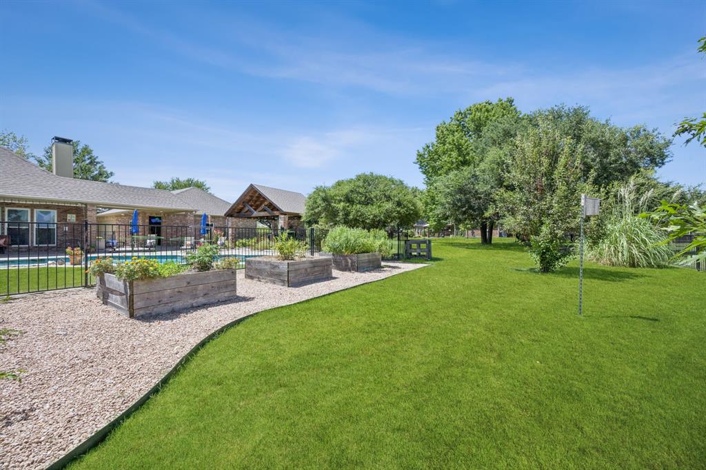 3837 Ridgetop Lane
