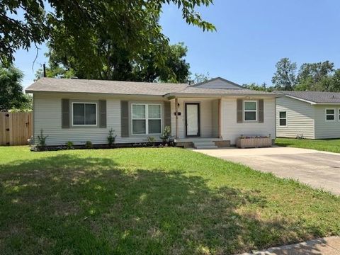 2316 Cunningham Street Irving TX 75062