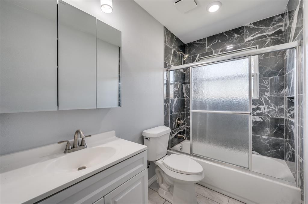 Valwood Park 20 - Residential