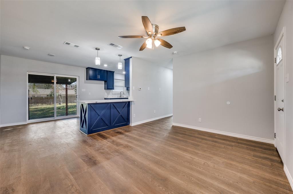 Valwood Park 20 - Residential