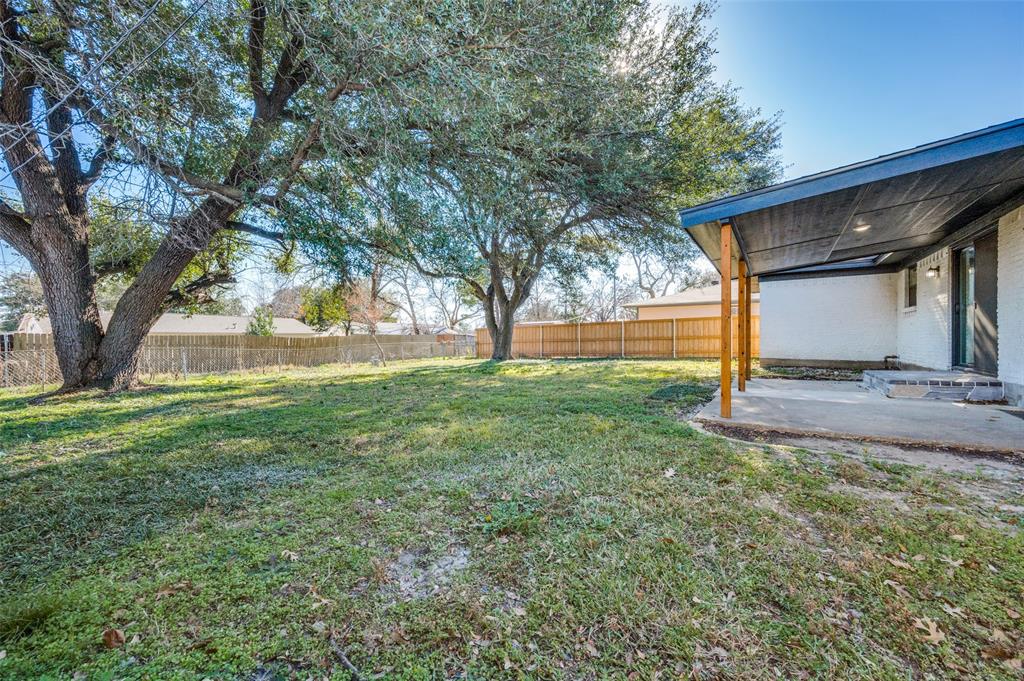 Valwood Park 20 - Residential