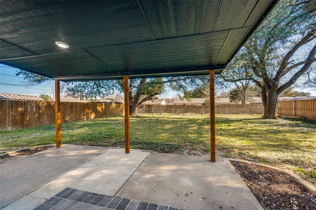 Valwood Park 20 - Residential