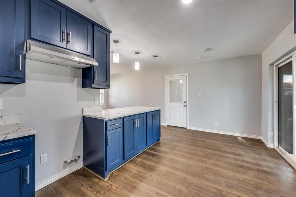 Valwood Park 20 - Residential