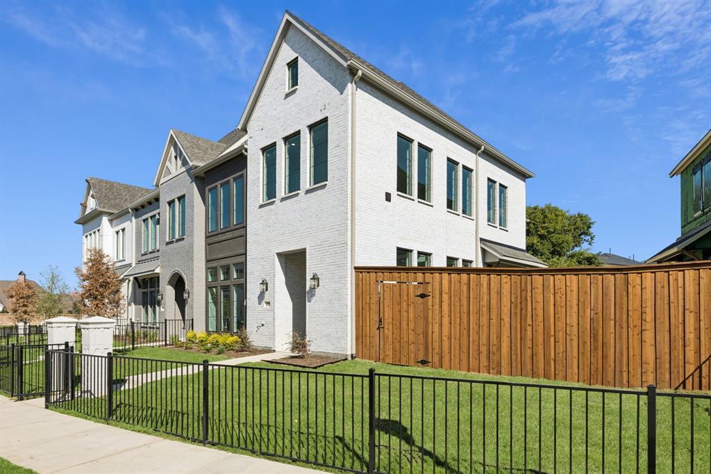 4398 Corn Husk Drive