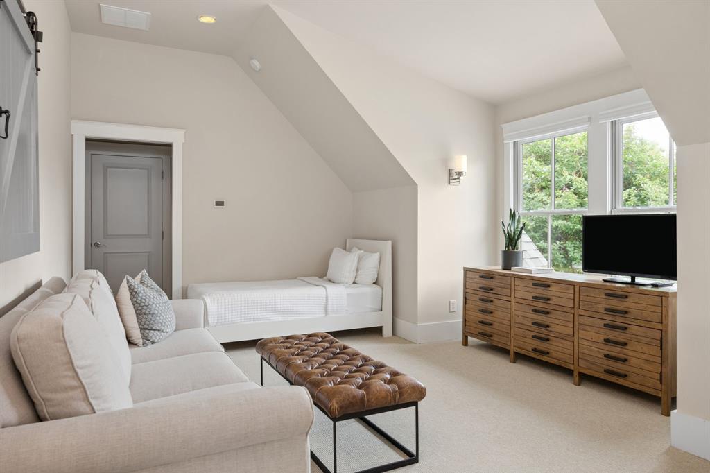 Long Cove - Residential
