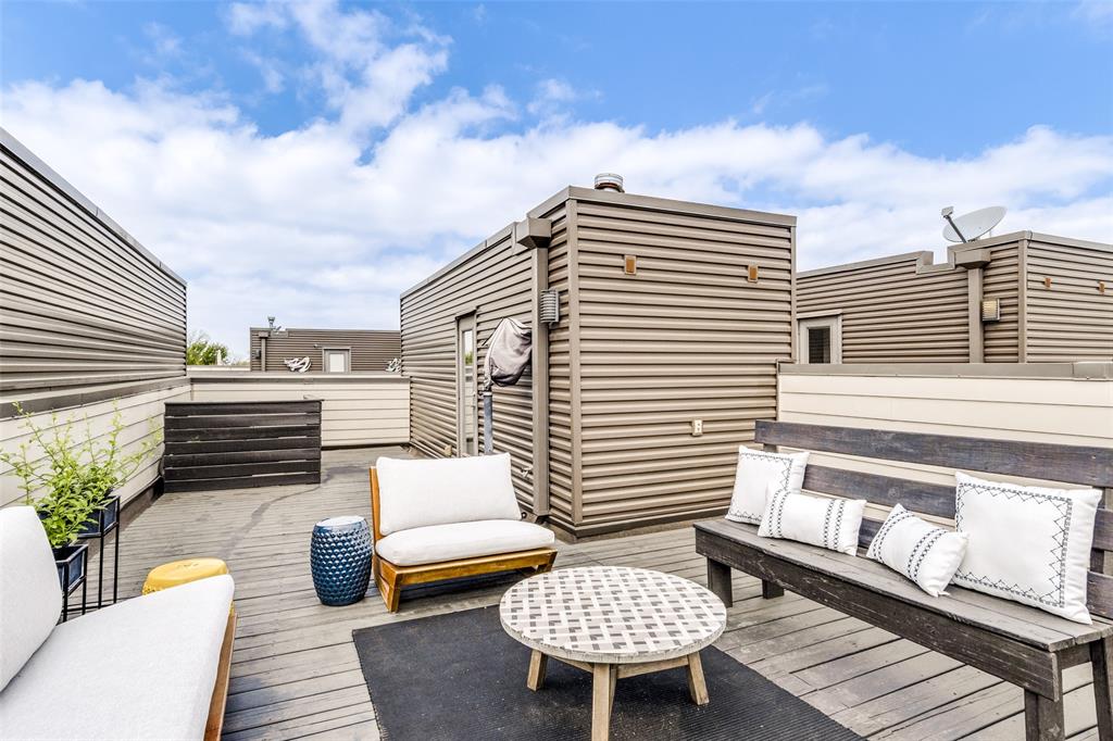 Fortyone11 Townhomes - Residential