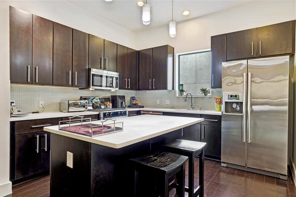 Fortyone11 Townhomes - Residential