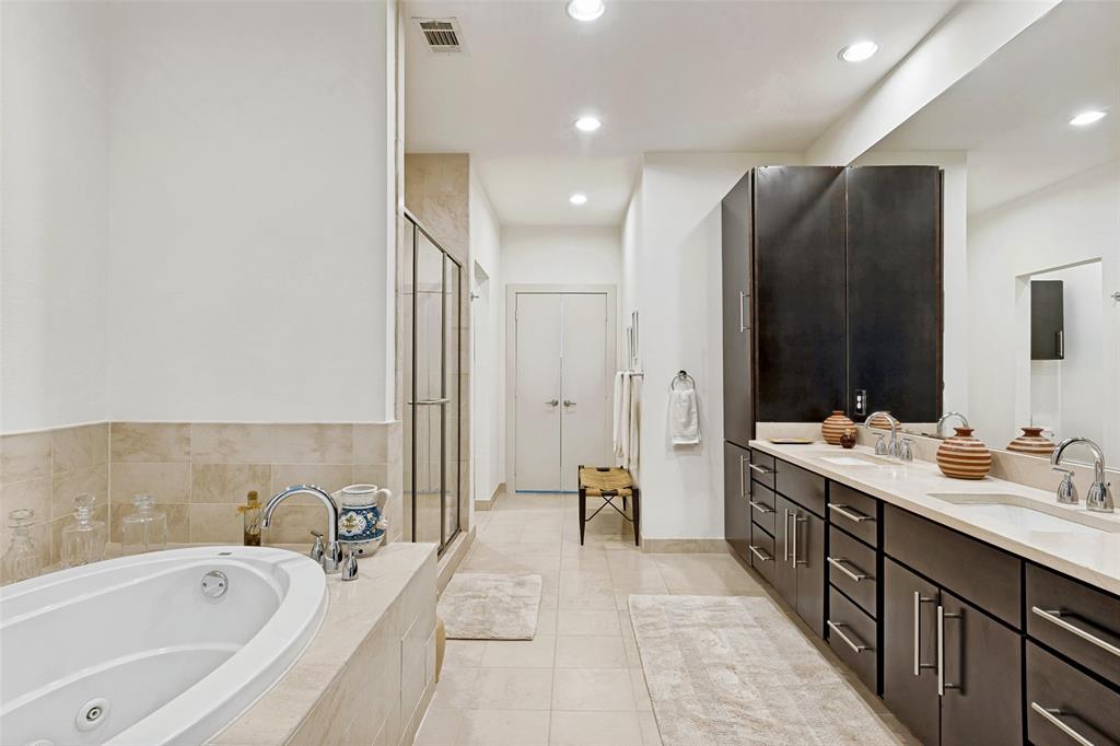 Fortyone11 Townhomes - Residential