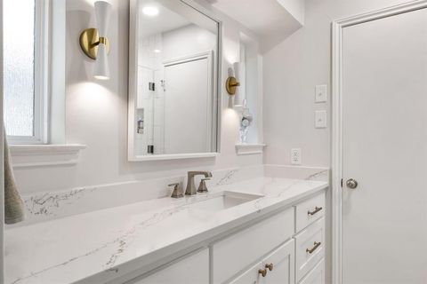 Tiny photo for 6725 Regalbluff Drive, Dallas, TX 75248 (MLS # 21095513)