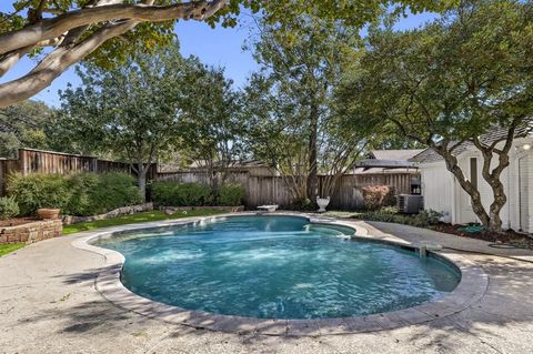 Tiny photo for 6725 Regalbluff Drive, Dallas, TX 75248 (MLS # 21095513)