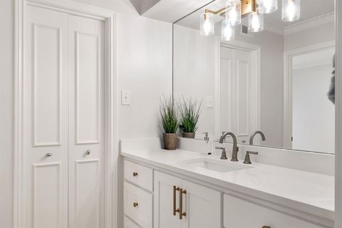 Tiny photo for 6725 Regalbluff Drive, Dallas, TX 75248 (MLS # 21095513)