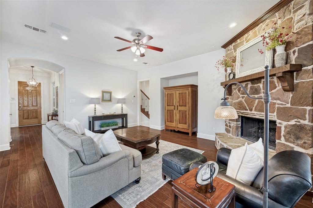 960 WILLOW RIDGE Drive