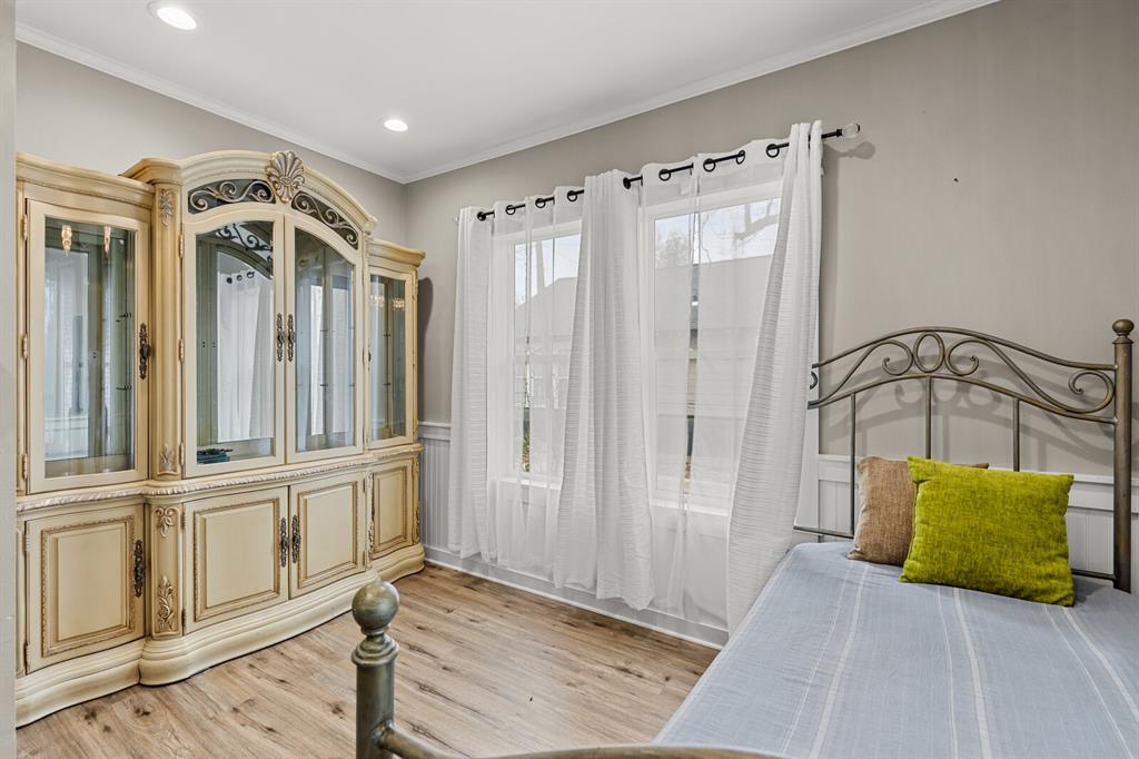 0016.00S48 - Residential