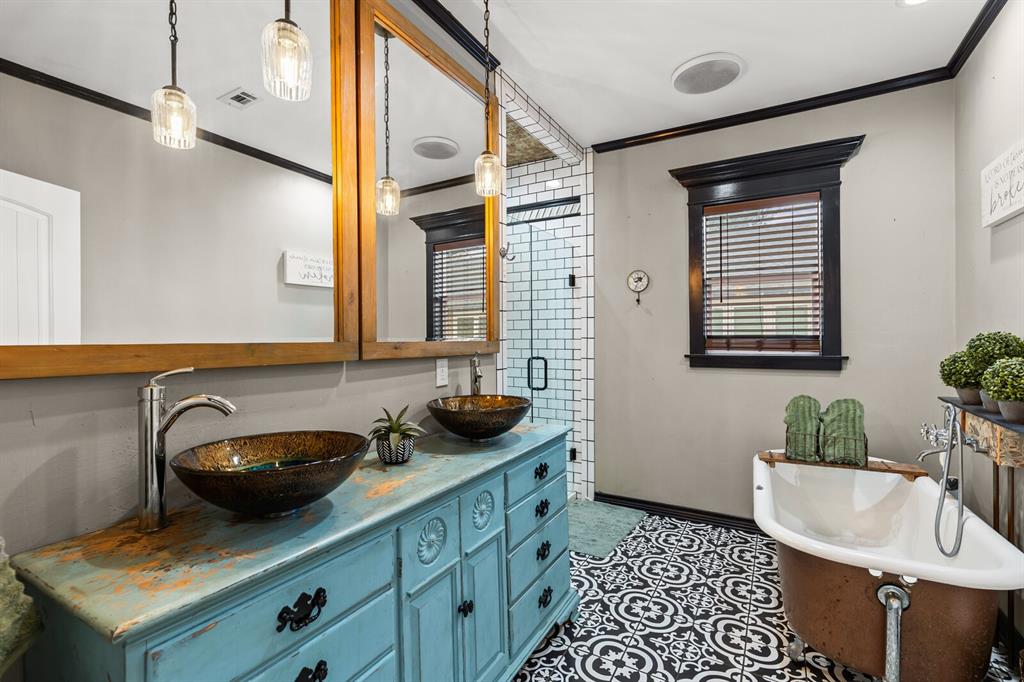 0016.00S48 - Residential