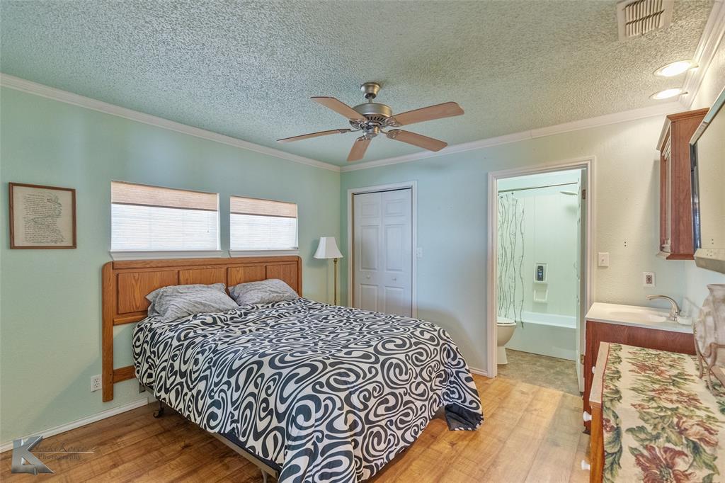 Williamson Cabin D - Residential