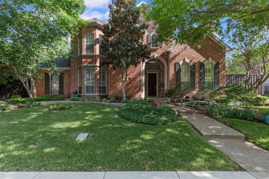 4549 Glenville Drive