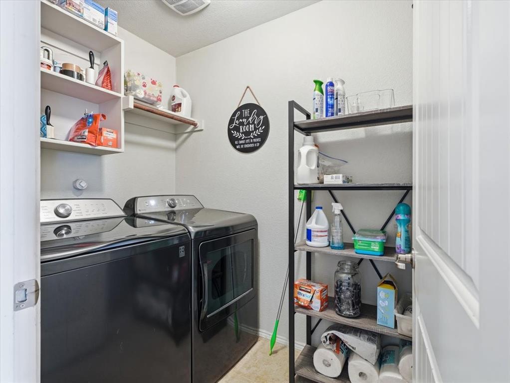 Mistletoe Hill Ph VI & Vii - Residential