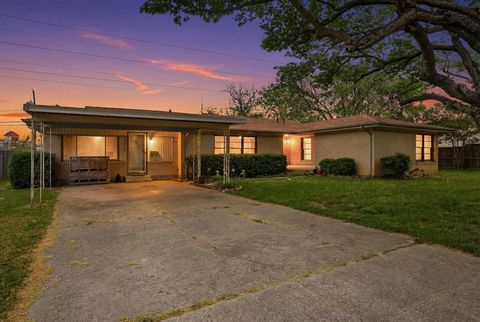 4212 Ken Michael Court North Richland Hills TX 76180