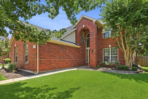 Photo of 1401 Big Falls Drive, Flower Mound, TX 75028 (MLS # 21307732)