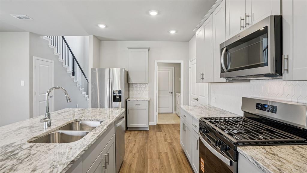 Lakehaven - Residential