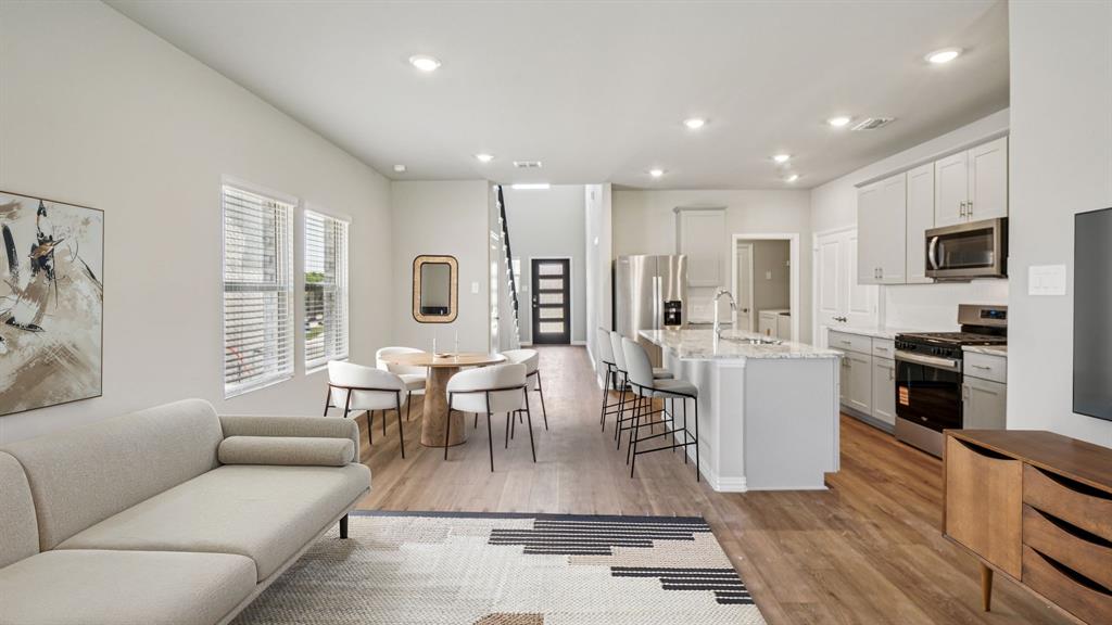 Lakehaven - Residential